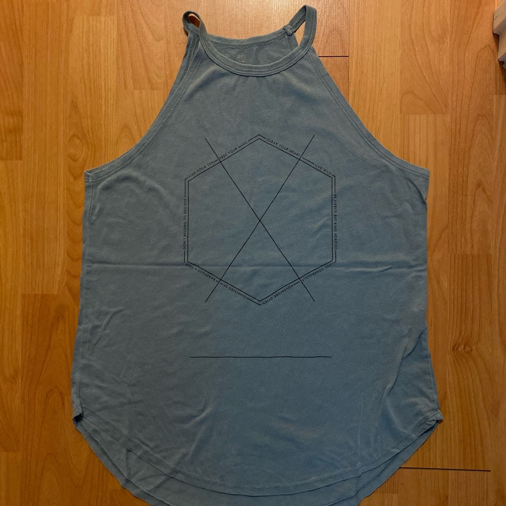 Tank top - Picture 2 of 3